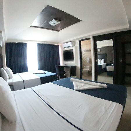 Hotel Portonovo Plaza Malecon Puerto Vallarta Extérieur photo