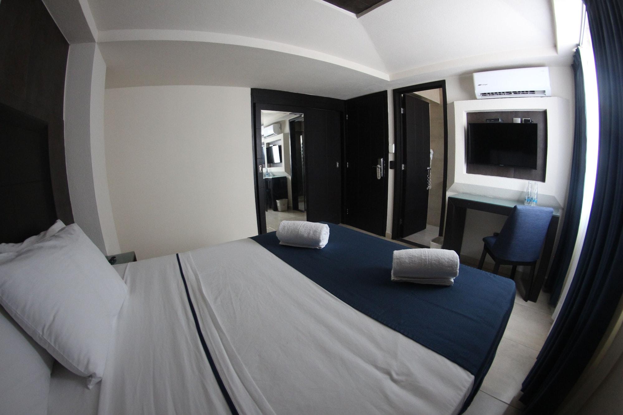 Hotel Portonovo Plaza Malecon Puerto Vallarta Extérieur photo